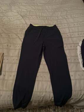 Birddogs Men's Navy Blue Lined Joggers with Lime Green Liner Size M
